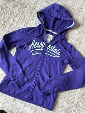Vintage 2000s purple Aeropostale zip up hoodie